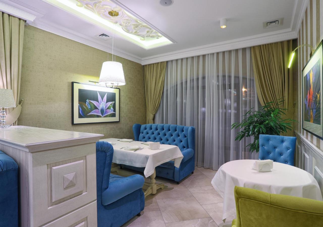 Fenix Town Hotel Vinnytsia Ngoại thất bức ảnh